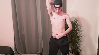 Twink hunk sniffs and screws his smelly sneaker after the gym