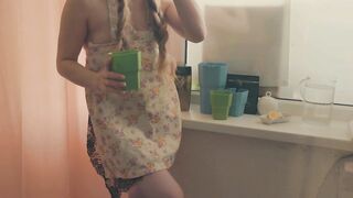 This babe made a cappuccino for her boss using a magic wand