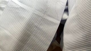 How to hide cheating!? Ideal solution: stranger in bus!