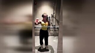 Teen’s Virgin Twat Ripped Wide Open During Wild Frat Party!