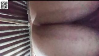 latin babe hace un movie a su hermanastro mostrando su gran culo gordo.