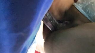 Masturbandome con pepino grande hasta llegar al orgasmo