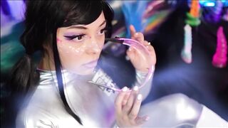 LUX VS ALIENS IS BACK TEASER