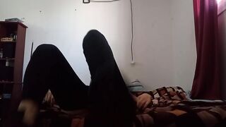 Mi culo enorme necesita una verga