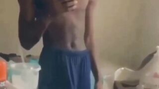 Looking for a content partner hmu