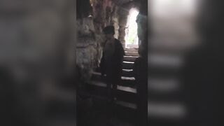 Nos invitaron a una fiesta nudista y a Riva le dieron un masaje desnuda