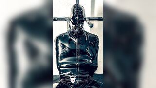rebreather sealed, breath shattered in latex trap