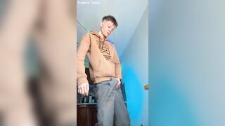 Fast And Coarse Jerk Off When U Solely Have A Scarcely any Minutes