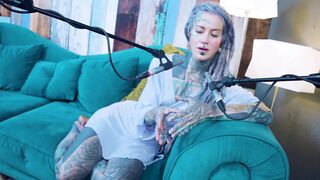 Anuskatzz tattoo model ASMR L - LOVE podcast talking