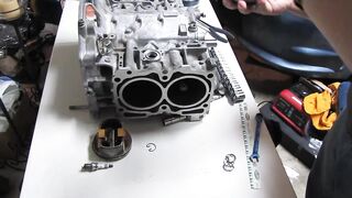 2007 Subaru Impreza Rebuild - Part three - How To Put Crankshaft In Block