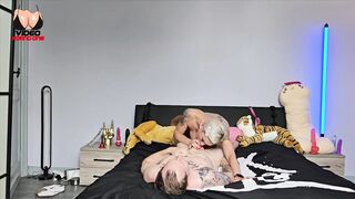 A Breasty mother I'd like to fuck Is Plan to Screw the Repairman and Drink a Worthy Dose of Cum