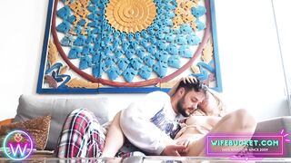My wife is super hawt when that babe orgasms, so each chance I get I finger her insatiable snatch and post it on Wifebucket