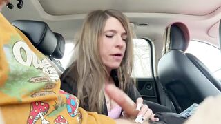 REAL TINDER DATE! Real Stranger lets me suck and ride him in my Backseat in PUBLIC!