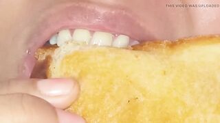 Giantess, the Little Chaps Are My Breakfast This Morning