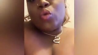Large Wide black mother i'd like to fuck ass (onlyfans. Com/mzboutit )