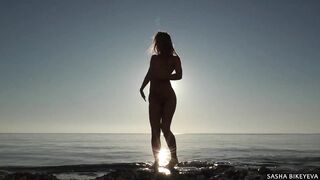 Miko feat. Sasha Bikeyeva - Angel in trend. Outdoors exposed dancing