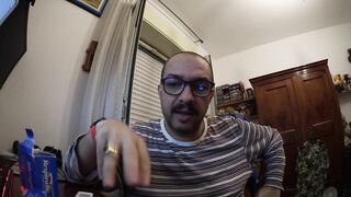 Inculato con dei cerotti