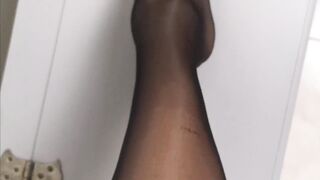 Ebony Nylons Titjob