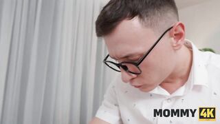MOMMY4K. I'll be your hairdresser and your Boyfriend will Bang me