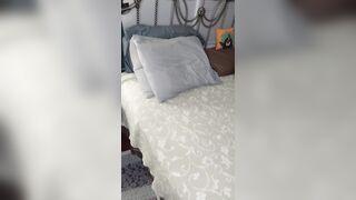 Hawt mother I'd like to fuck big beautiful woman Makes Her Couch Then Masturbates And Has A Worthwhile Climax!