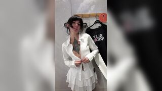 Would you take shower with me? I make you cum in thirty sec ????