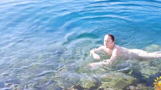 Pretty Amateur Naturist: Outdoor Stretching & In nature's garb Swimming Art