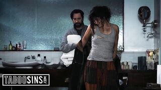 Homeless Bitch Bangs With Married Guy - Victoria Voxxx