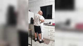 The Maid Got Screwed in the Butt in the Kitchen Whilst Washing the Dishes
