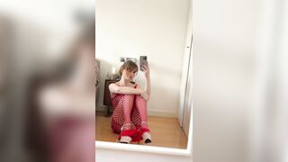 Desire someone to lick and gently bite me ?