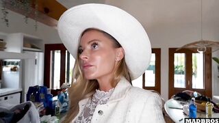 A Gorgeous French Airbnb Owner desires Her Bourgeois Booty to get pounded !!!