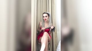 I get sexy when I imagine a chap mature than myself?