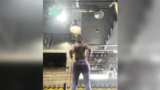 I pop u right behind my flawless toned butt