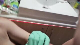 Rubber Gloves