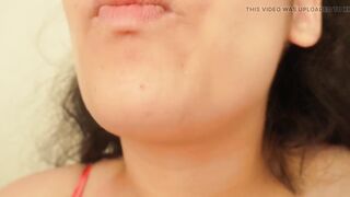 The Giantess Angels Secret a Trip Into a Petite World