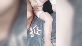 Large Butt Hottie Fingered Her Clitoris as This babe Screwed Sweetly and Then Her Snatch Filled with Cum
