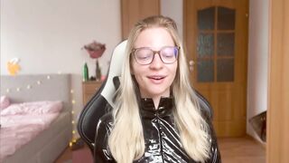 All U Must Know About Latex Fetish (pvc, Leather)