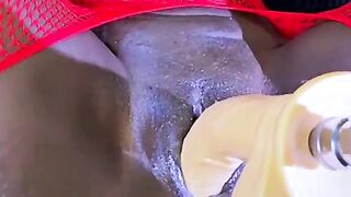 Large Butt Hawt Black Snatch Creams and Squirts - FULL MOVIE SCENE ON MEMBERSHIP
