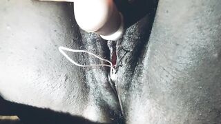 Vagina contracting climax and squirting on vagina plug