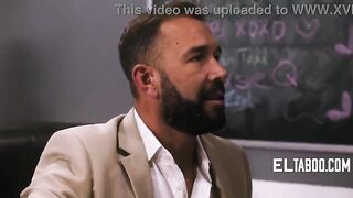 Dyke Duet Pays Trainer With Classroom Threeway