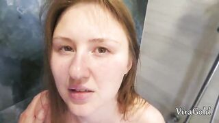 Breasty Stepdaughter Sucked her Stepdaddy Dong in the Shower and took Cum in her Throat