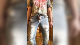 Taking a hopeless full bladder void urine in the kitchen with my weenie dancing in between piddle streams