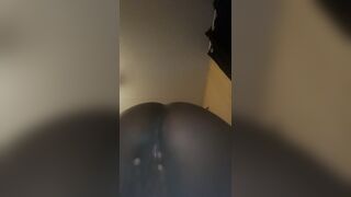 LARGE BUTT BLACK FINGERING NICE-LOOKING PINK VAGINA FROM BEHIND