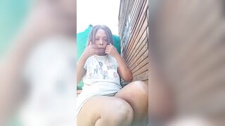 Did u miss me, im back flashing my large butt outdoors...