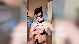 Femdom Catwoman Machine Screw