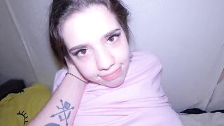 Stepsister Fights Boredom With Her Vagina