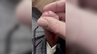 cuming all over the panties ?✊?