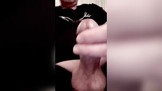 quick rub & fast cum ?✊?