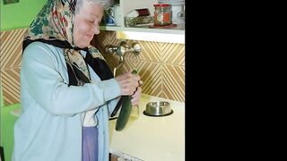 OmaHoteL Picture Slideshow With Exposed Grannies