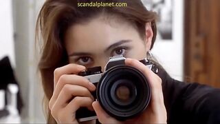 Alyssa Milano And Charlotte Lewis Exposed Lesbian Sex In Embrace of the Vampire