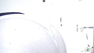 BRITISH UPSKIRT PANTY PERVERT - The panty pervert does it afresh..